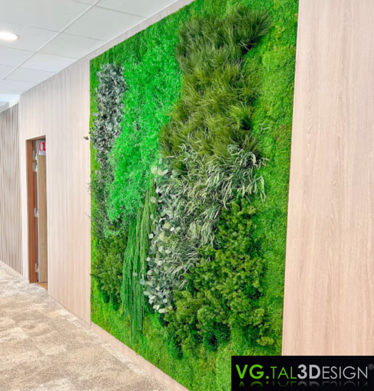 Vista principal de Fresco Vegetal Hitachi en Paris, muro vegetal estabilizado sin mantenimiento